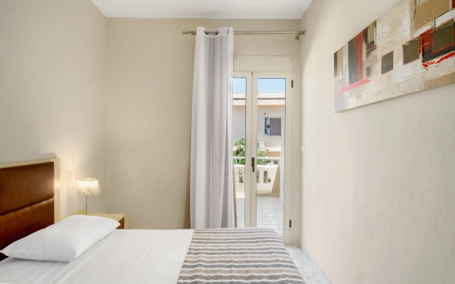 Axos Hotel