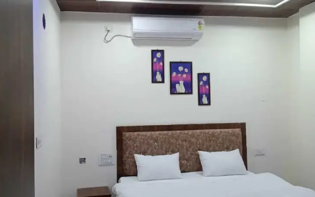 Hotel Royal Sagar By GRB