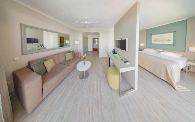 Hotel Orca Praia – Adults Only