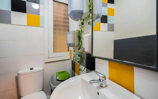 Casa Barcelo Hostel