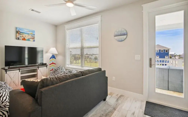 Pearl of the Sea by Ryson Vacation Rentals
