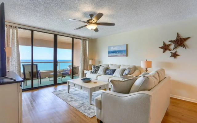 12B Crescent Beach Club