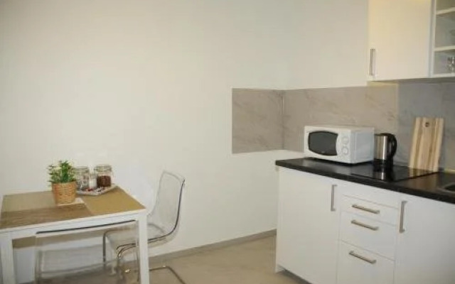 DiBeKa Apartments Kln Messe
