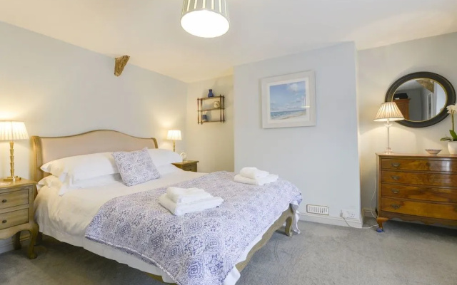 Camelot Cottage