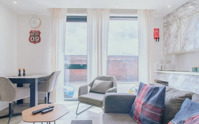Vibrant Bright Apartment Sheffield Sleeps 2