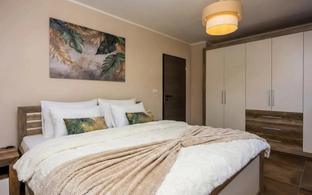 Spacious Apartment Double D