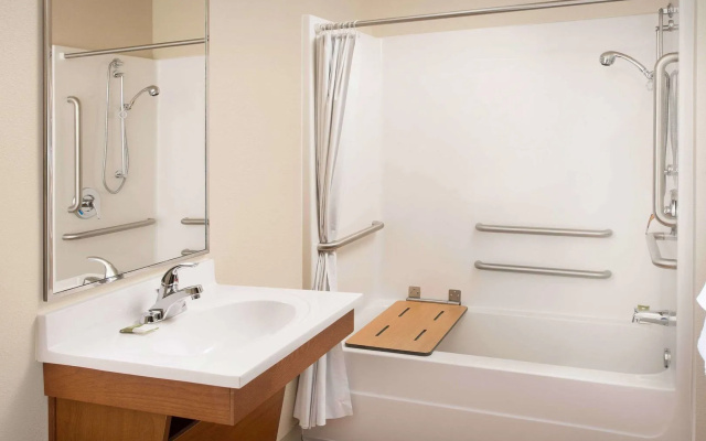 WoodSpring Suites Killeen