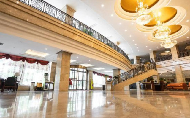 Shifang Hongda Jinqiao Hotel