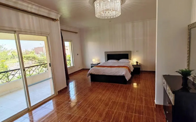 Rujia Chinese Homestay