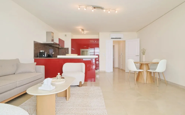 220 Le Maria in Cannes