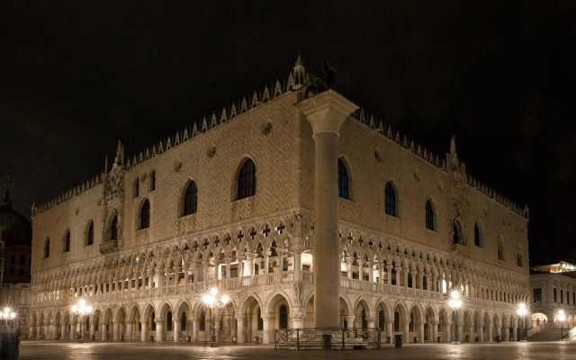 at 1 minute from San Marco square