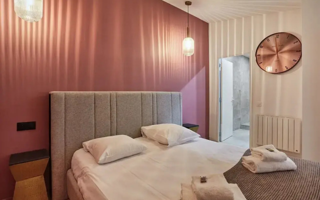Sublime 3 Bedrooms Flat Center of Paris Montmartre