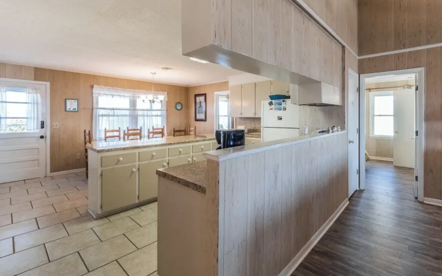 Pelican Perch by Topsail Realty