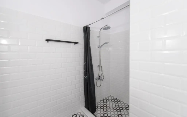 Malvina's Dream 2. Lower Ground Renovated Getaway