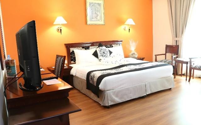 Pars International Hotel