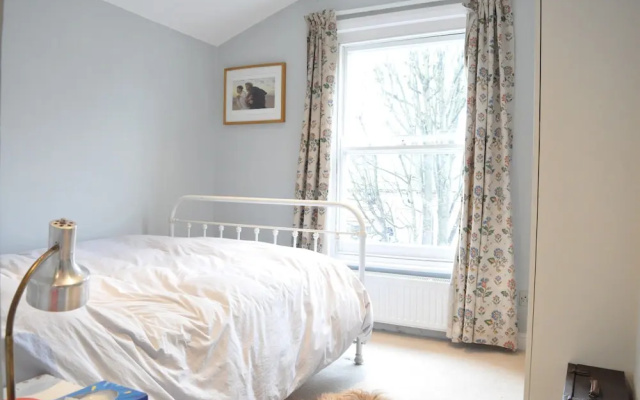 Fantastic 2 Bedroom Flat in Great Location