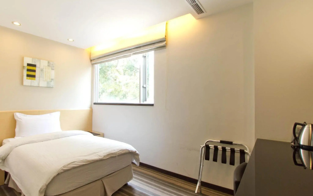 Haifu Hotel & Suites