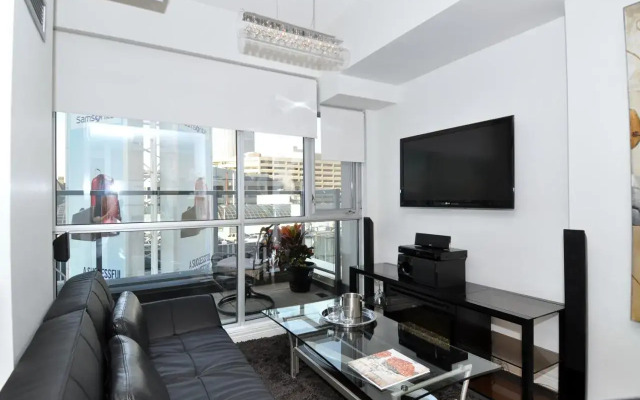 Glen Grove Suites Yonge St-2br
