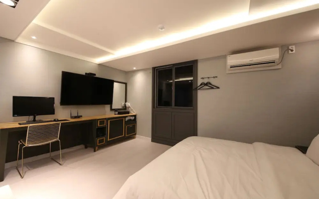 Hotel Cheese Ulsan Samsan