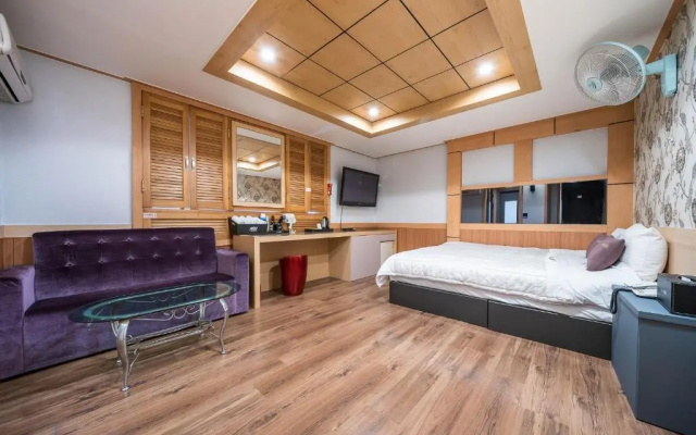 Sasang Hotel MU
