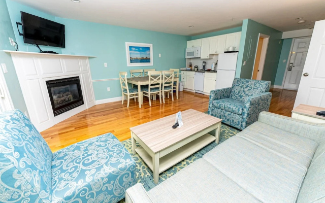 Edgewater Beach Resort, a VRI resort