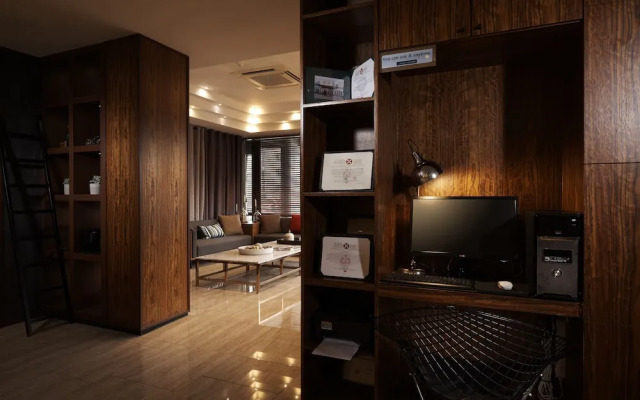 Hotel Biz Inn