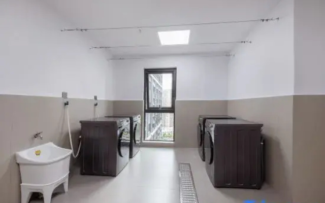Judu Hotel (Kunming Dianchi Scenic Area Sunac Houhai Branch)