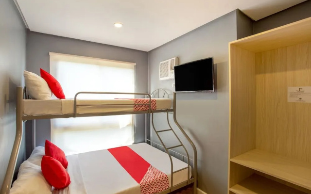 OYO 521 Bacaca Suites