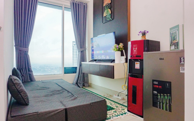 Basic Look 2Br Apartment At Grand Kamala Lagoon