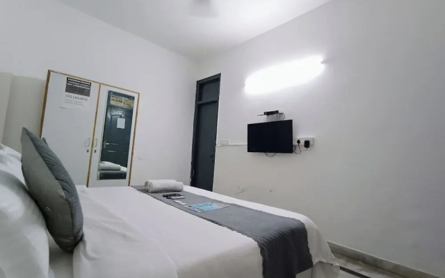 Mauryan Express Hotel @ Hauz Khas Fort