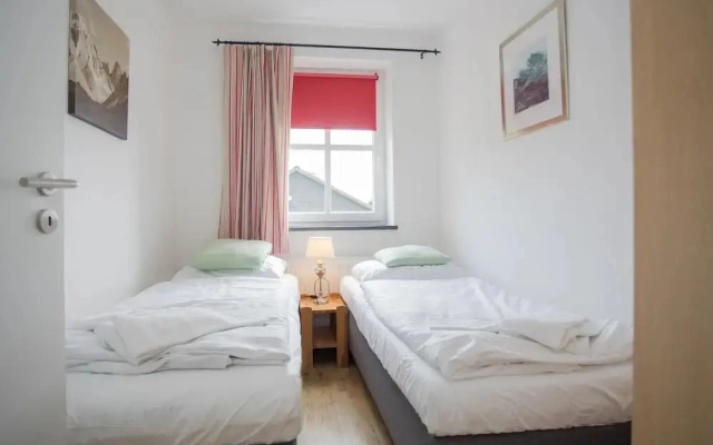 Ferienwohnung mit Aussicht, Neuastenberg