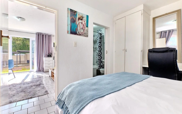 One Bed Unit in Prime Sandton- 2139