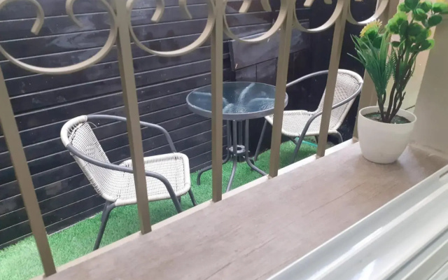 Amazing garden apartment in Haifa