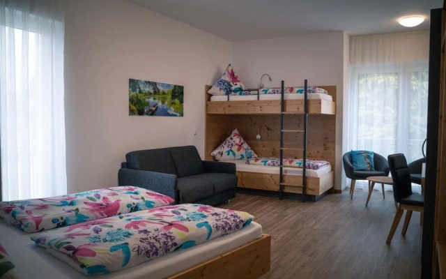 Pension Yvonne - SUPERIOR - 8 Minuten zum Europa-Park