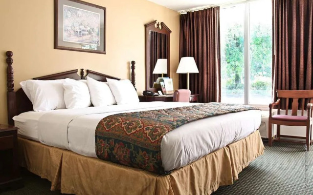 Ramada Inn