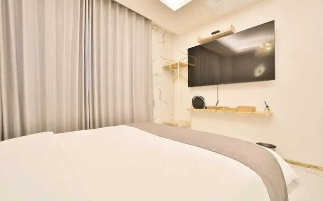 February Hotel Lions Park Daegu