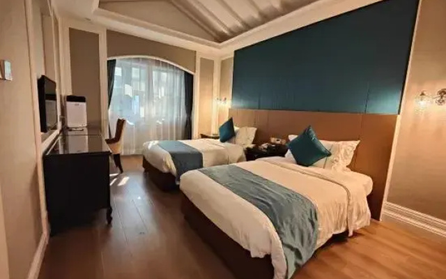 Yuzhou Hotel