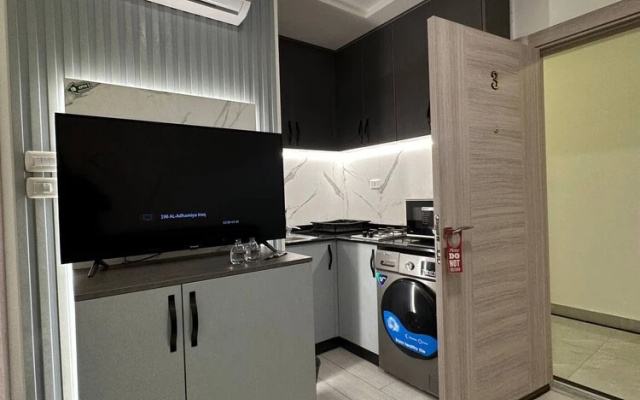 Luxury Room 03 Near Downtown