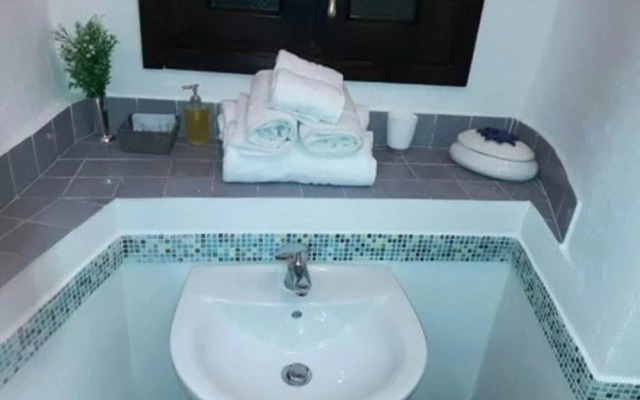 Guest House H4T