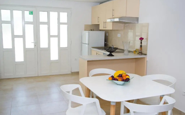 Apartments Put Plokita