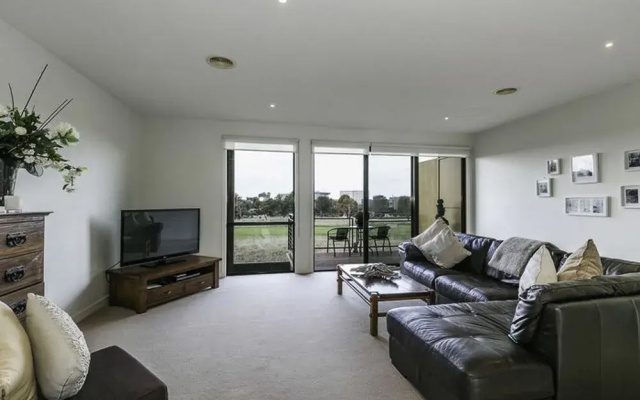 3 Bedroom Condo - 6 Driftwood Place