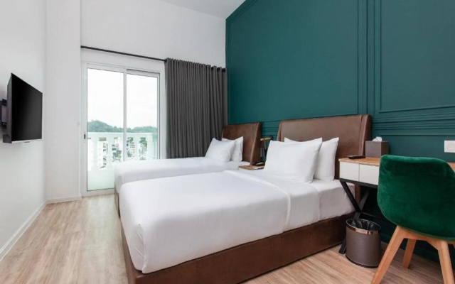 Wesley Hotel