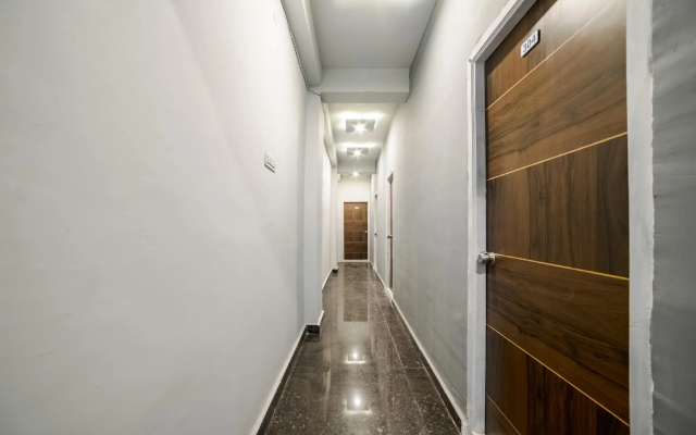 OYO 45138 Hady Inn