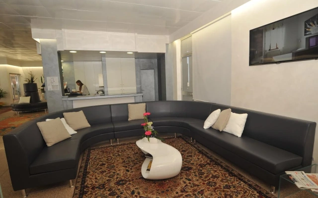 Hotel Astoria