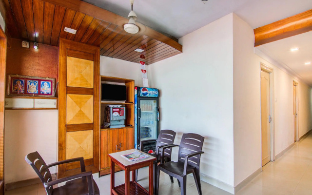 OYO 13321 Hotel Lakshmi Paradise