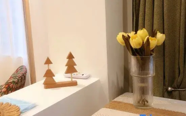 Shier Meisu Apartment (Qingyuan Road)
