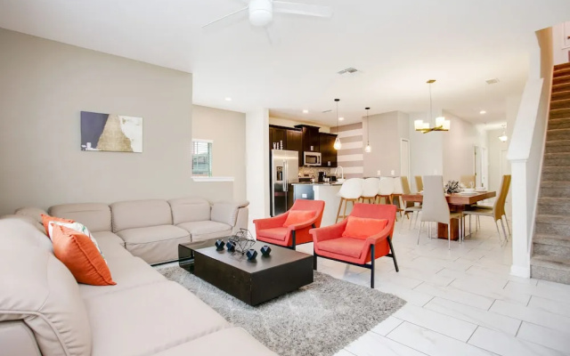 1603 Moon Valley Drive