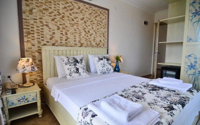 Cunda Paradise Otel