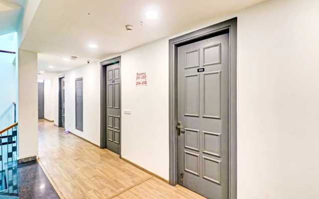 Townhouse Sector 30 Near Botanic Garden of Indian Republic