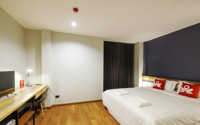 Zen Rooms Zleepmotion Bangkok